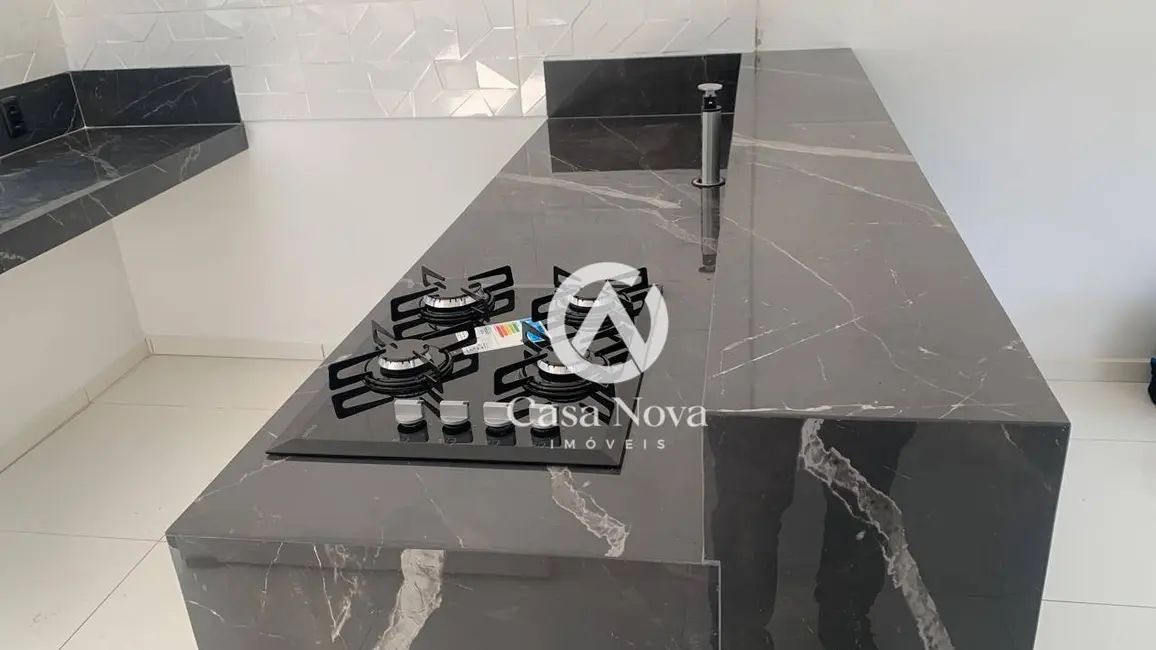 Foto 6 de Casa com 2 quartos à venda, 135m2 em Parque Real, Pouso Alegre - MG