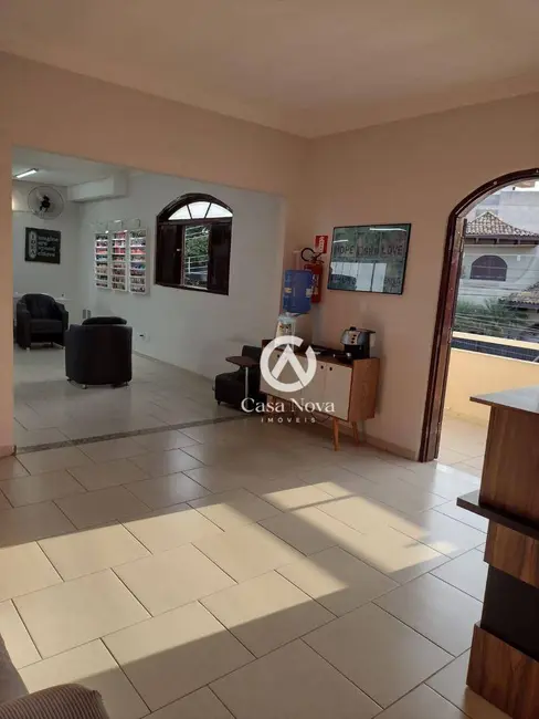 Foto 3 de Casa com 10 quartos à venda, 498m2 em Pouso Alegre - MG