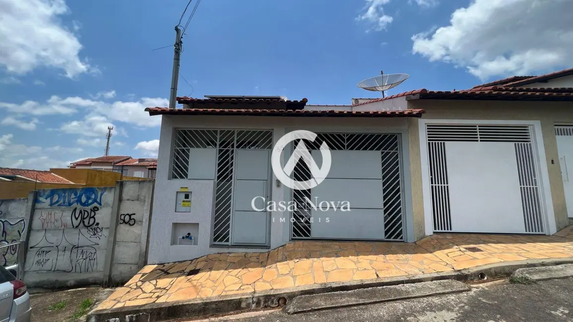 Foto 1 de Casa com 3 quartos à venda, 120m2 em Paraíso, Pouso Alegre - MG
