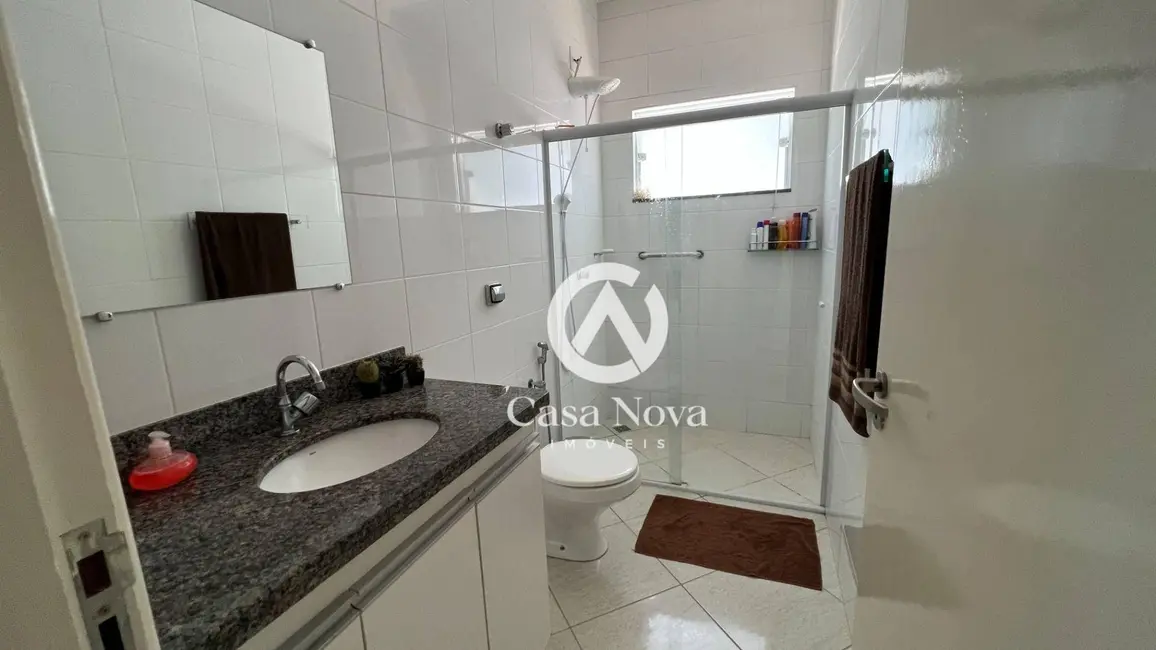 Foto 6 de Casa com 3 quartos à venda, 120m2 em Paraíso, Pouso Alegre - MG