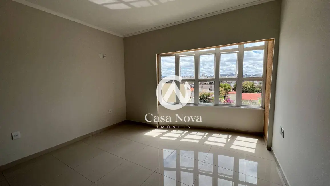 Foto 2 de Apartamento com 2 quartos à venda, 233m2 em Pouso Alegre - MG