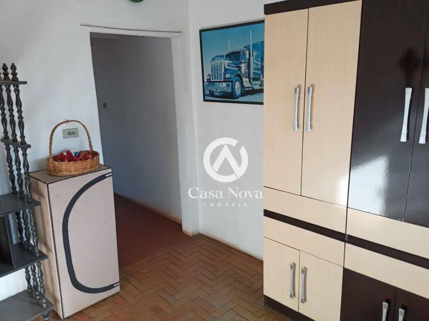 Casa com 2 quartos à venda, 200m2 em Vista Alegre, Pouso Alegre - MG - imagem 6 Foto 6 de Casa com 2 quartos à venda, 200m2 em Vista Alegre, Pouso Alegre - MG