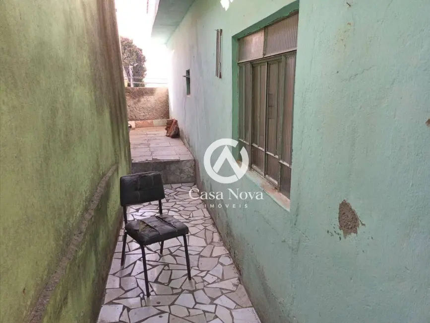 Casa com 2 quartos à venda, 200m2 em Vista Alegre, Pouso Alegre - MG - imagem 7 Foto 7 de Casa com 2 quartos à venda, 200m2 em Vista Alegre, Pouso Alegre - MG