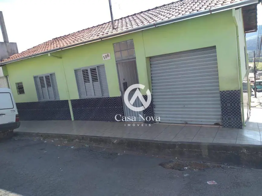 Foto 1 de Casa com 3 quartos à venda, 100m2 em São João, Pouso Alegre - MG