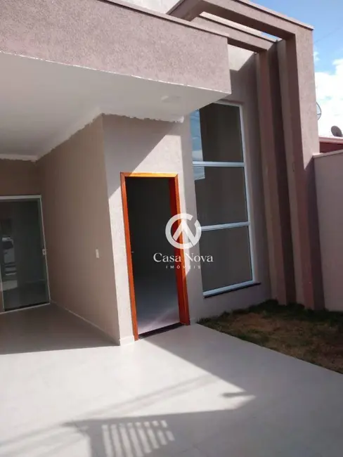 Foto 2 de Casa com 3 quartos à venda, 150m2 em Cidade Vergani, Pouso Alegre - MG