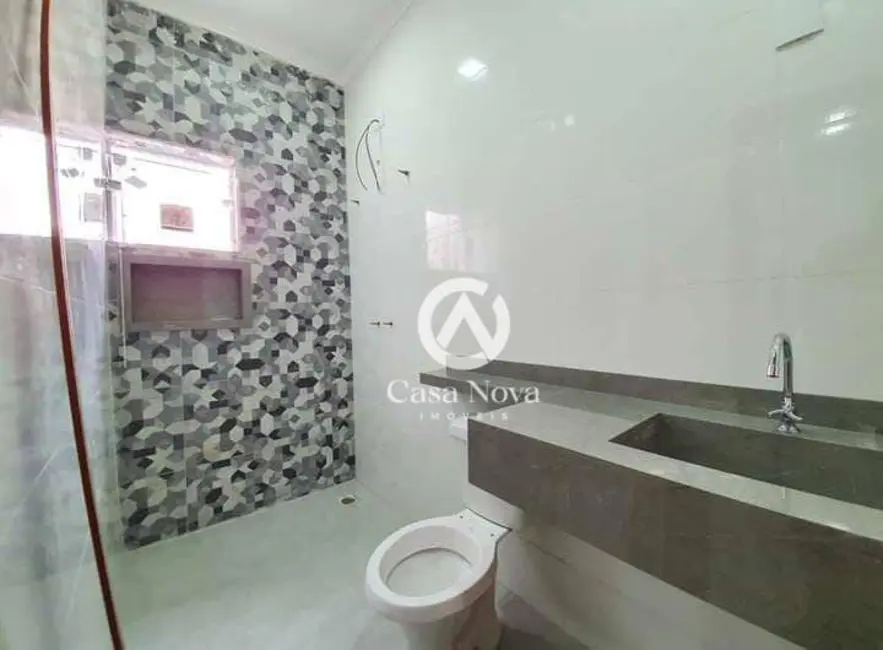 Casa com 3 quartos à venda, 160m2 em São Carlos, Pouso Alegre - MG - imagem 8 Foto 8 de Casa com 3 quartos à venda, 160m2 em São Carlos, Pouso Alegre - MG