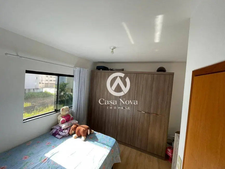 Foto 4 de Apartamento com 3 quartos à venda, 87m2 em Guanabara, Pouso Alegre - MG