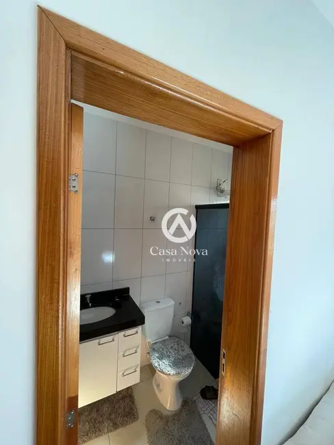 Foto 3 de Apartamento com 3 quartos à venda, 87m2 em Guanabara, Pouso Alegre - MG