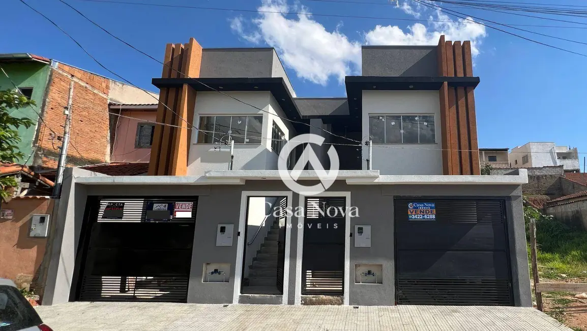 Foto 1 de Casa com 3 quartos à venda, 120m2 em Pouso Alegre - MG