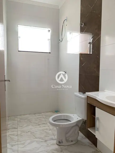 Casa com 3 quartos à venda, 200m2 em Pouso Alegre - MG - imagem 6 Foto 6 de Casa com 3 quartos à venda, 200m2 em Pouso Alegre - MG