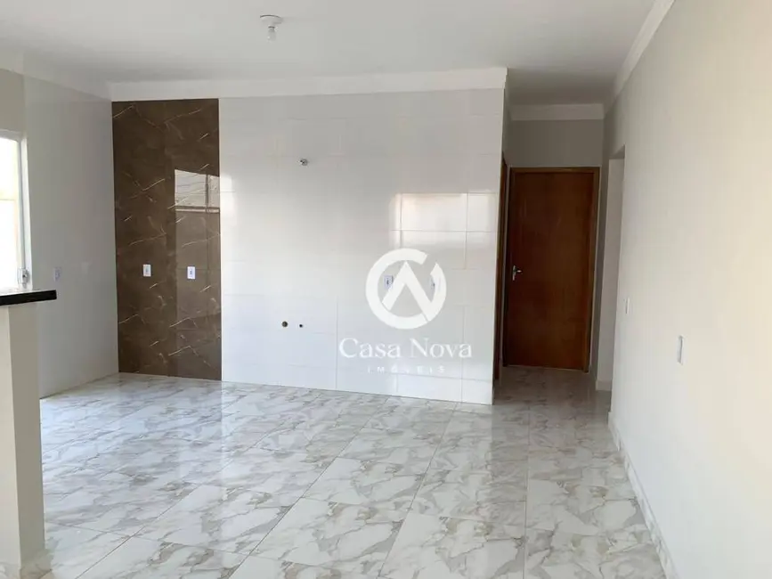 Foto 2 de Casa com 3 quartos à venda, 200m2 em Pouso Alegre - MG