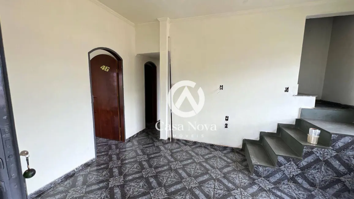 Casa com 4 quartos à venda, 274m2 em Pouso Alegre - MG - imagem 6 Foto 6 de Casa com 4 quartos à venda, 274m2 em Pouso Alegre - MG