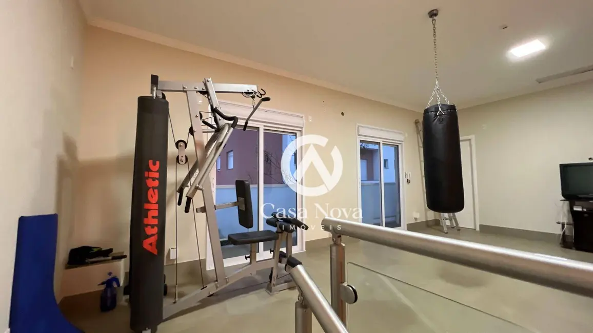 Foto 4 de Casa com 4 quartos à venda, 500m2 em Pouso Alegre - MG