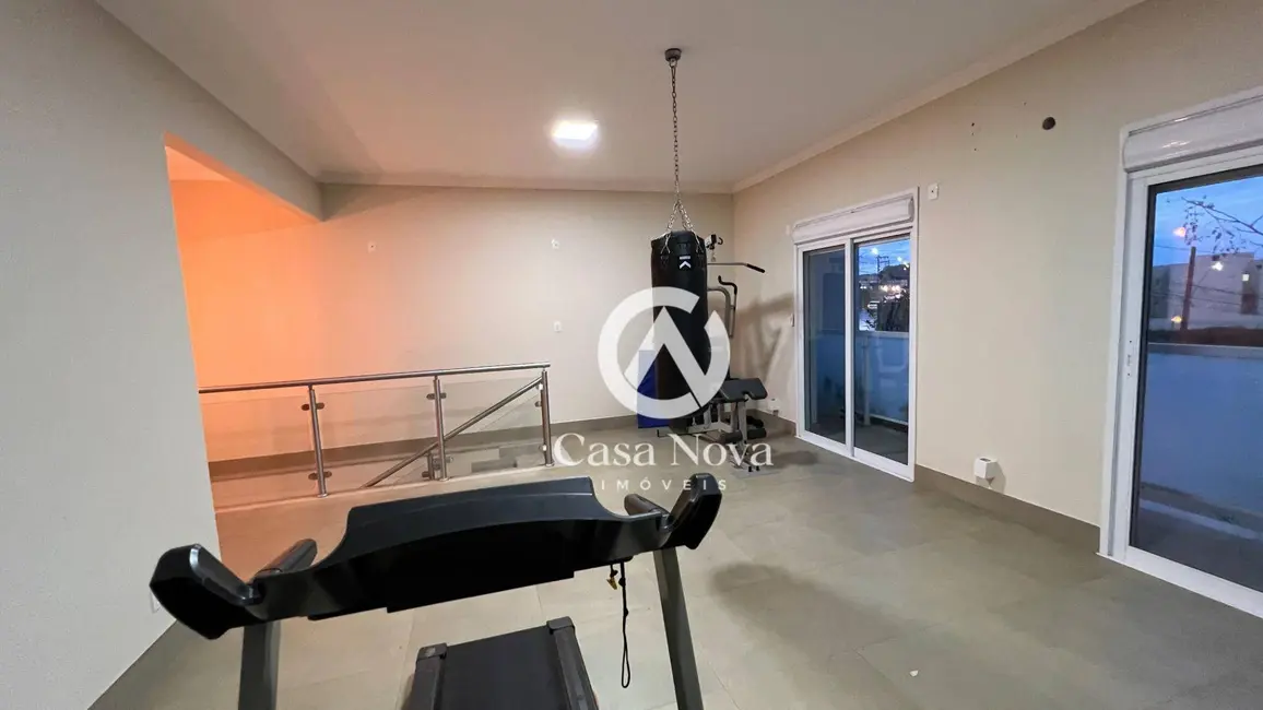 Foto 5 de Casa com 4 quartos à venda, 500m2 em Pouso Alegre - MG