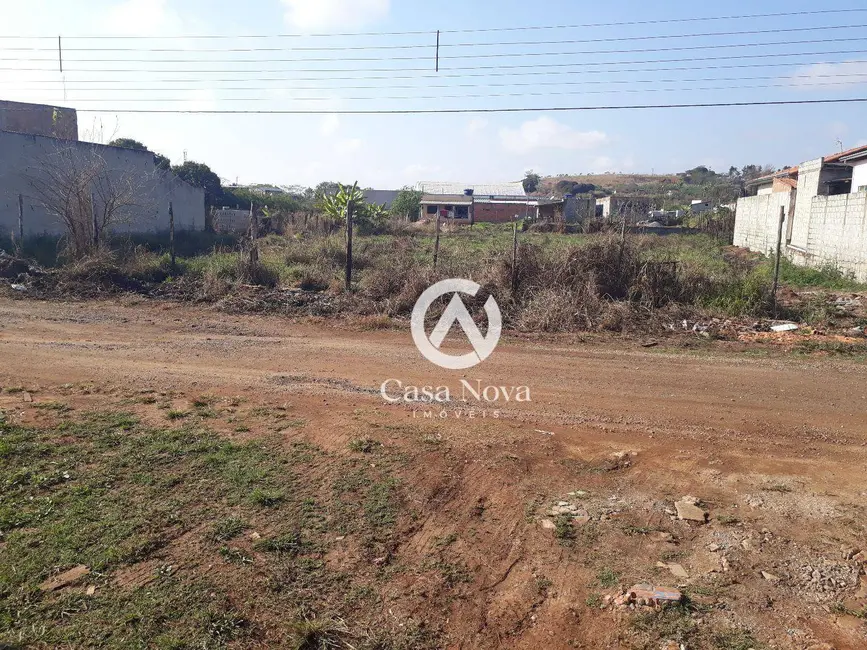 Foto 1 de Terreno / Lote à venda, 1800m2 em Pouso Alegre - MG