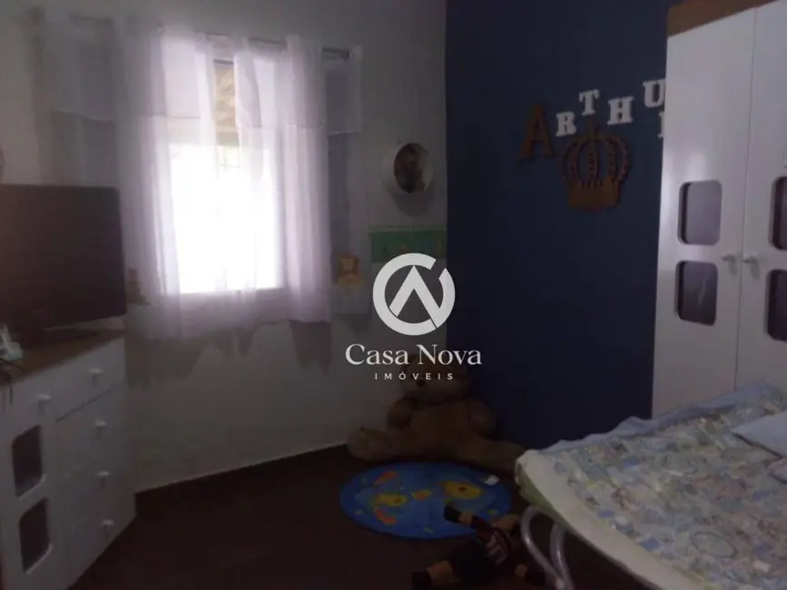 Foto 7 de Casa com 2 quartos à venda, 200m2 em Pouso Alegre - MG