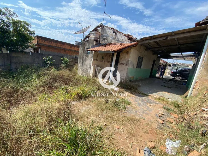 Casa com 2 quartos à venda, 219m2 em São João, Pouso Alegre - MG - imagem 3 Foto 3 de Casa com 2 quartos à venda, 219m2 em São João, Pouso Alegre - MG
