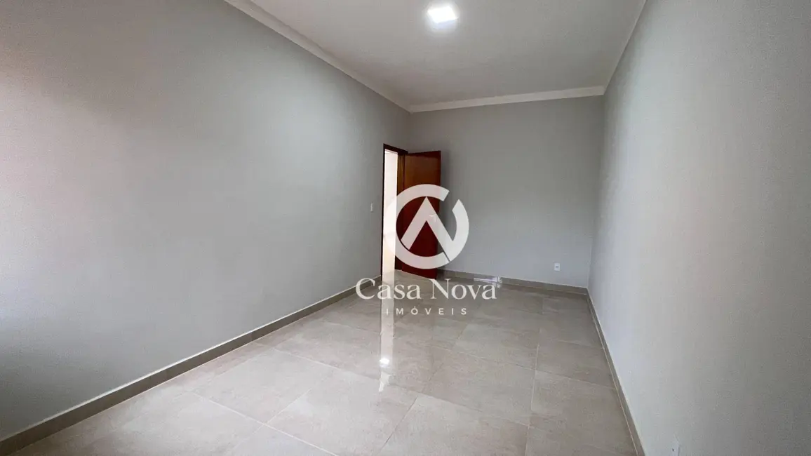 Foto 9 de Casa com 3 quartos à venda, 150m2 em Cidade Vergani, Pouso Alegre - MG