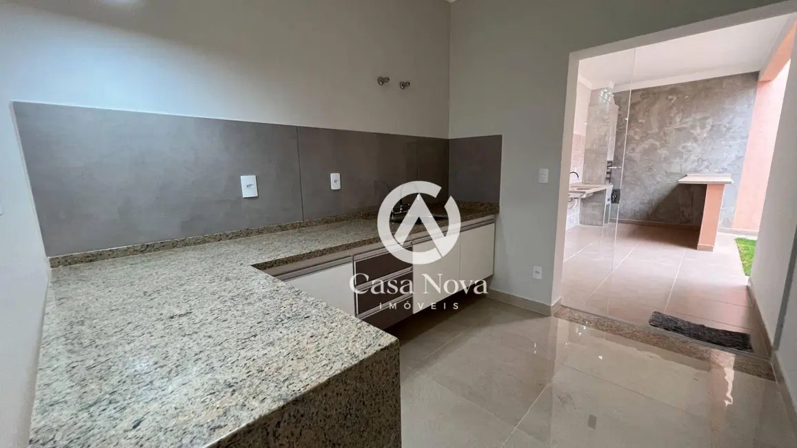 Foto 7 de Casa com 3 quartos à venda, 150m2 em Cidade Vergani, Pouso Alegre - MG