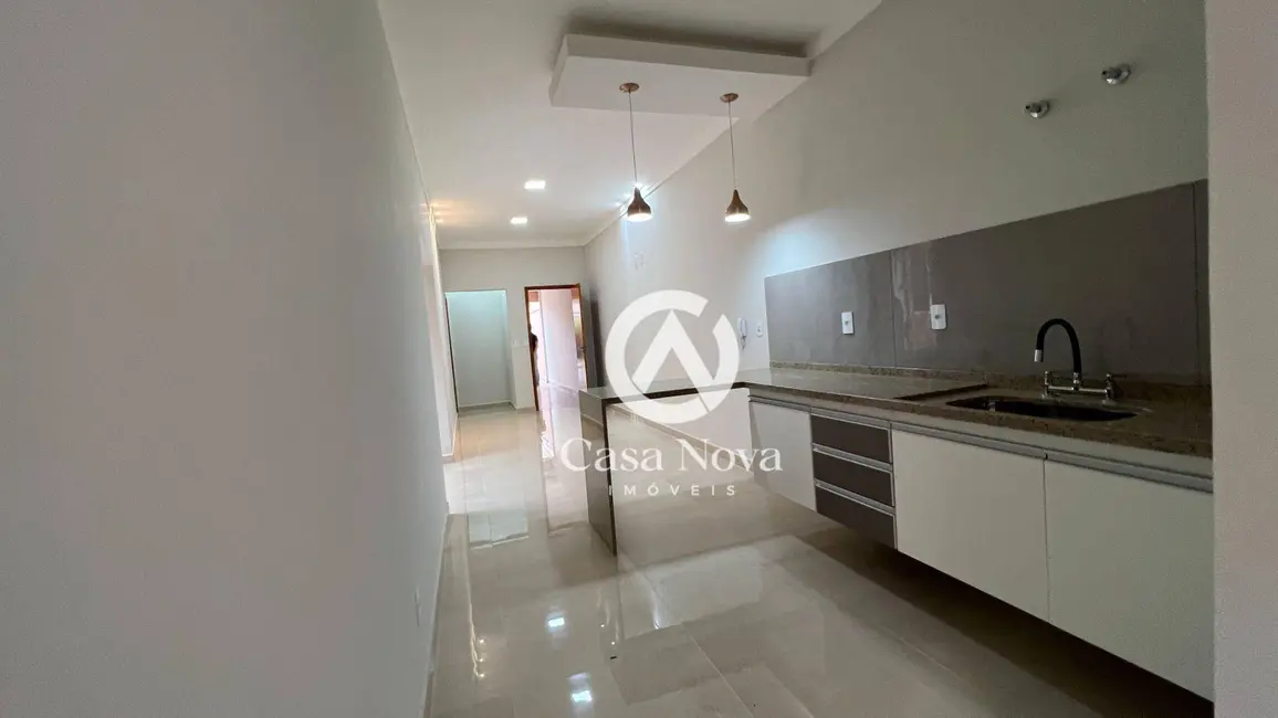 Foto 6 de Casa com 3 quartos à venda, 150m2 em Cidade Vergani, Pouso Alegre - MG