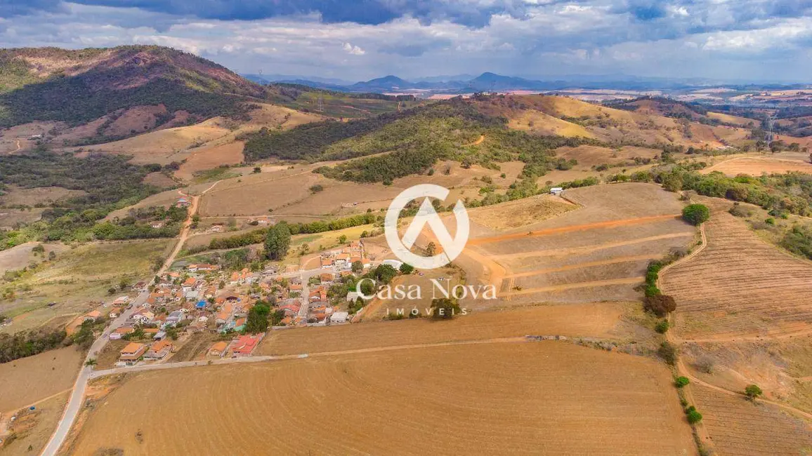 Foto 4 de Terreno / Lote à venda, 240m2 em Centro, Sao Sebastiao Da Bela Vista - MG