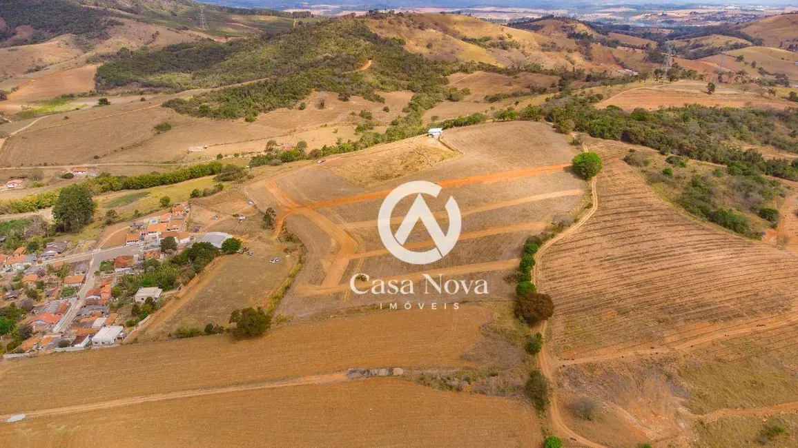 Foto 1 de Terreno / Lote à venda, 240m2 em Centro, Sao Sebastiao Da Bela Vista - MG