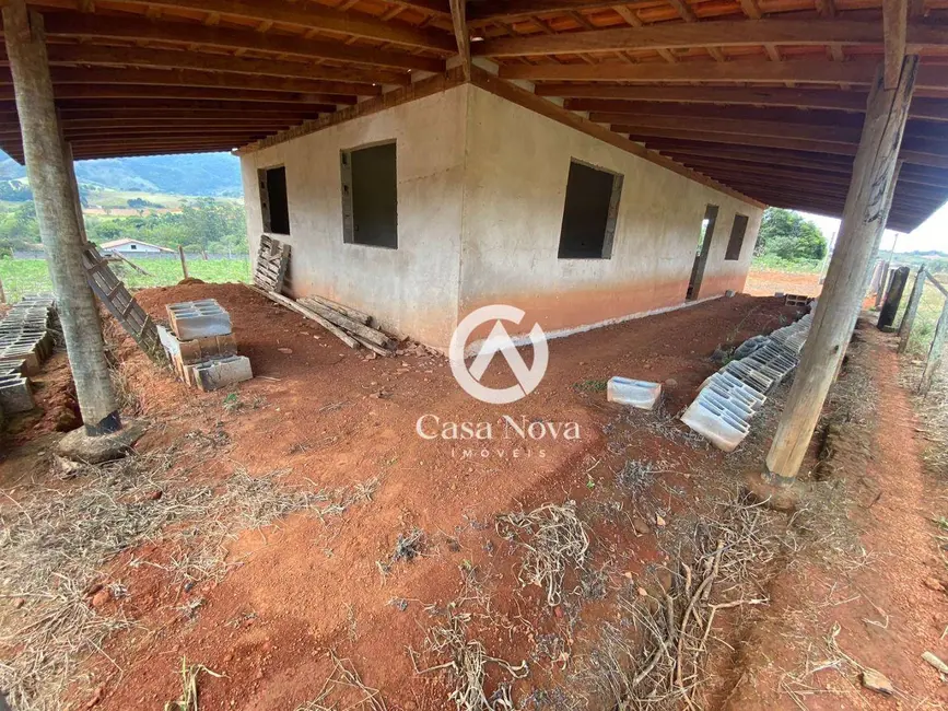 Chácara com 3 quartos à venda, 1500m2 em Pouso Alegre - MG - imagem 5 Foto 5 de Chácara com 3 quartos à venda, 1500m2 em Pouso Alegre - MG