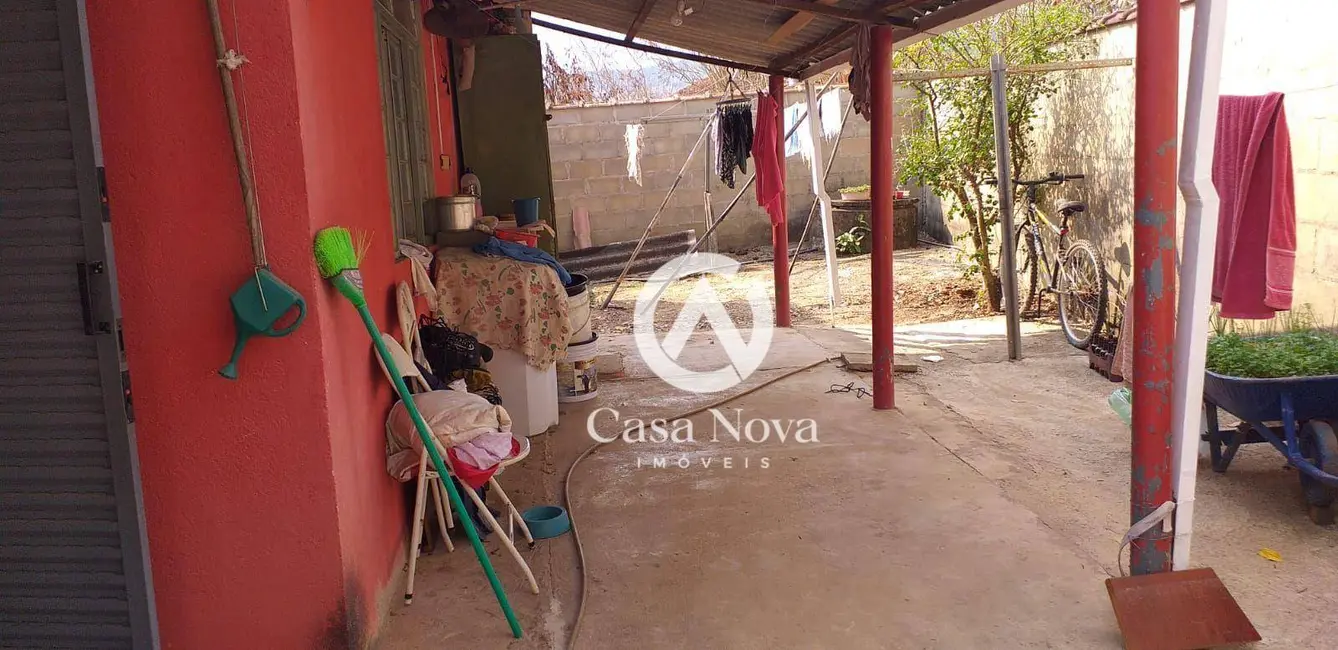 Chácara com 2 quartos à venda, 250m2 em Pouso Alegre - MG - imagem 9 Foto 9 de Chácara com 2 quartos à venda, 250m2 em Pouso Alegre - MG