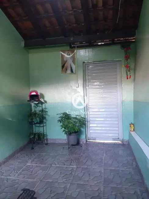 Foto 2 de Casa com 2 quartos à venda, 93m2 em Jardim São João, Pouso Alegre - MG