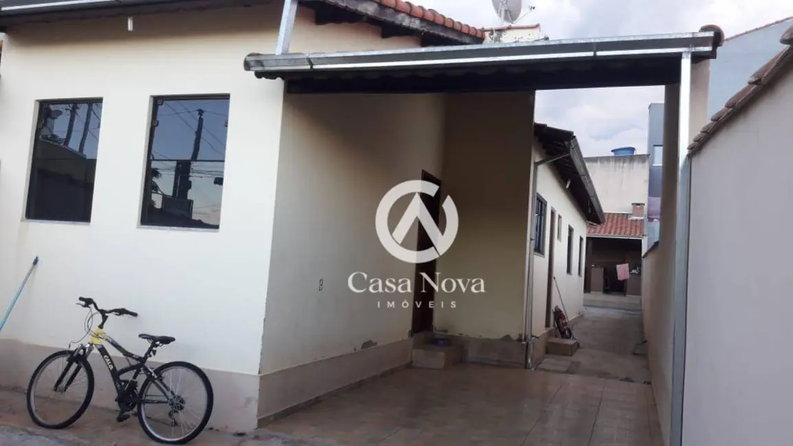 Foto 2 de Casa com 2 quartos à venda, 180m2 em Colina Verde, Pouso Alegre - MG