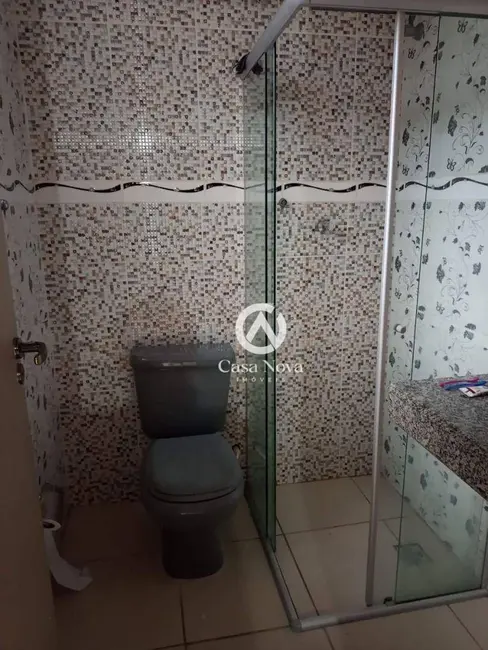 Foto 9 de Casa com 2 quartos à venda, 240m2 em Pouso Alegre - MG