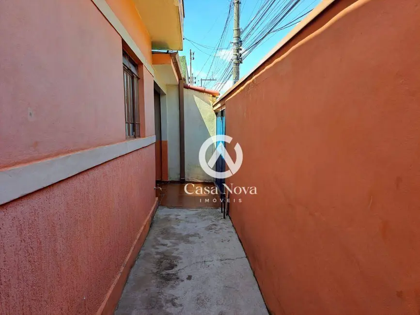 Foto 2 de Casa com 3 quartos à venda, 223m2 em São Geraldo, Pouso Alegre - MG