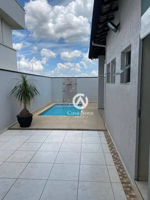 Casa com 3 quartos à venda, 309m2 em Pousada dos Campos II, Pouso Alegre - MG - imagem 8 Foto 8 de Casa com 3 quartos à venda, 309m2 em Pousada dos Campos II, Pouso Alegre - MG
