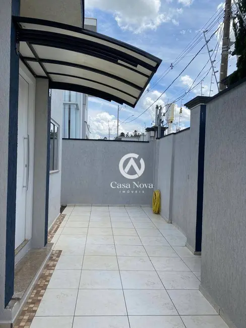 Casa com 3 quartos à venda, 309m2 em Pousada dos Campos II, Pouso Alegre - MG - imagem 4 Foto 4 de Casa com 3 quartos à venda, 309m2 em Pousada dos Campos II, Pouso Alegre - MG
