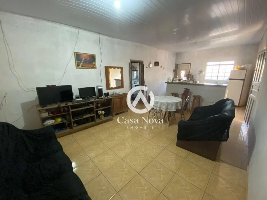 Chácara com 2 quartos à venda, 2800m2 em Pouso Alegre - MG - imagem 6 Foto 6 de Chácara com 2 quartos à venda, 2800m2 em Pouso Alegre - MG