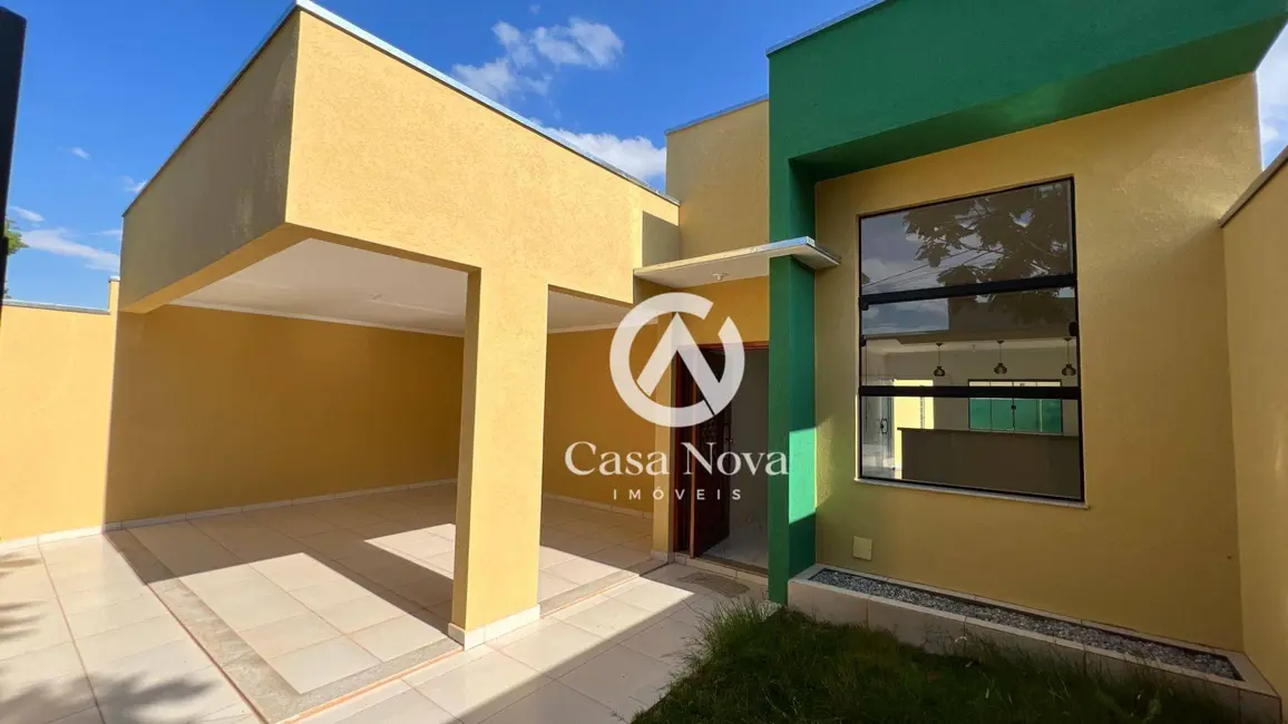 Foto 2 de Casa com 3 quartos à venda, 252m2 em Parque Real, Pouso Alegre - MG