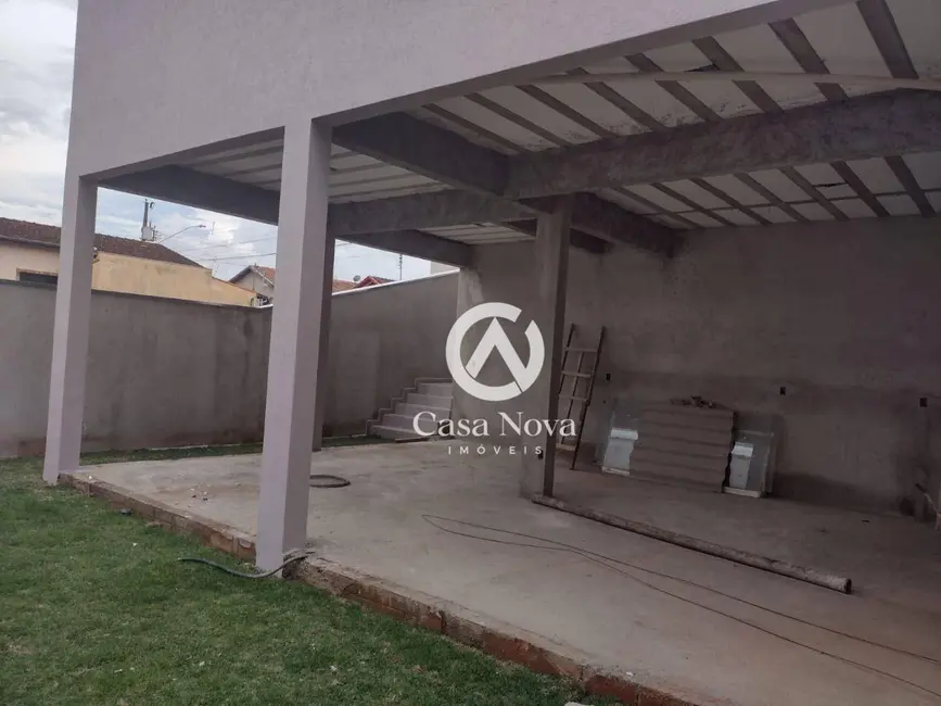 Foto 3 de Casa com 3 quartos à venda, 204m2 em Jardim Aeroporto, Pouso Alegre - MG