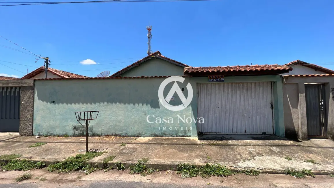 Foto 1 de Casa com 2 quartos à venda, 200m2 em Pouso Alegre - MG