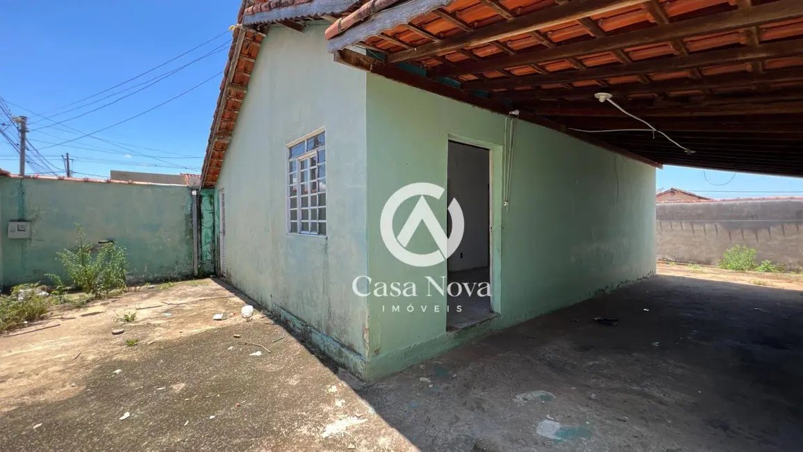 Foto 3 de Casa com 2 quartos à venda, 200m2 em Pouso Alegre - MG