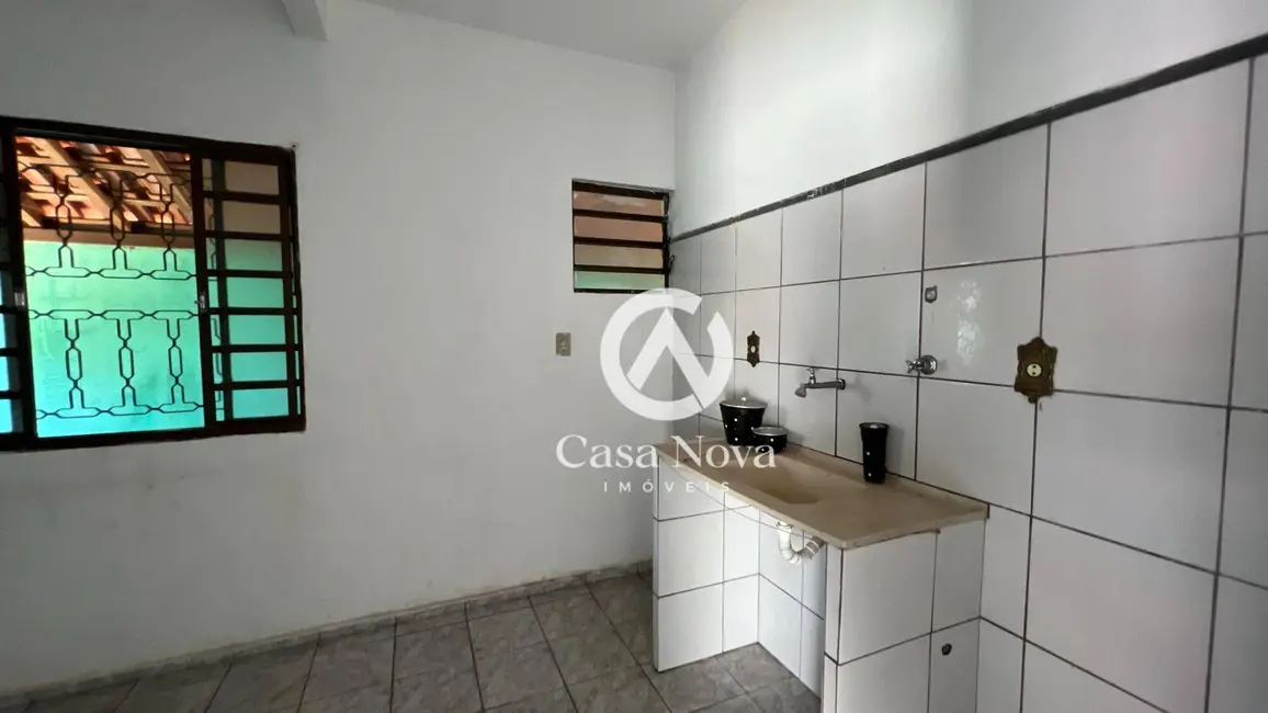 Foto 8 de Casa com 2 quartos à venda, 200m2 em Pouso Alegre - MG