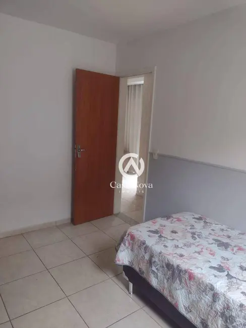 Foto 6 de Apartamento com 2 quartos à venda, 48m2 em Jardim Califórnia, Pouso Alegre - MG