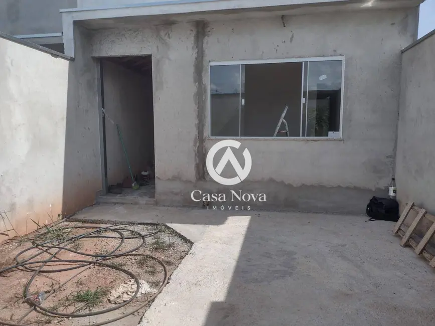 Foto 2 de Casa com 2 quartos à venda, 100m2 em Parque Real, Pouso Alegre - MG