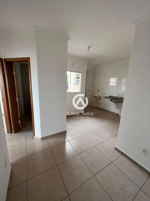 Foto 4 de Apartamento com 2 quartos à venda, 43m2 em Pouso Alegre - MG