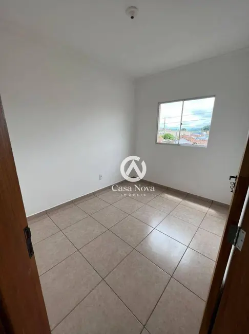 Foto 7 de Apartamento com 2 quartos à venda, 43m2 em Pouso Alegre - MG