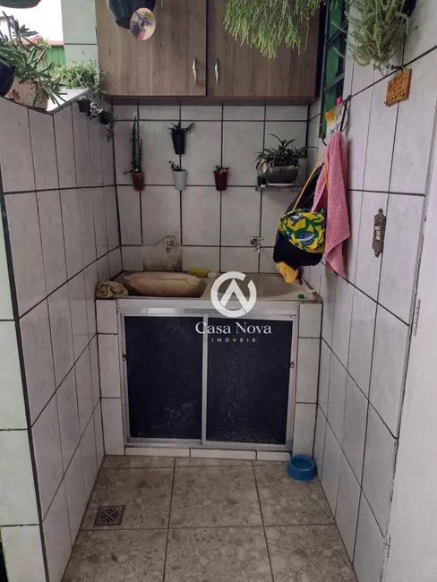 Casa com 2 quartos à venda, 191m2 em São João, Pouso Alegre - MG - imagem 8 Foto 8 de Casa com 2 quartos à venda, 191m2 em São João, Pouso Alegre - MG