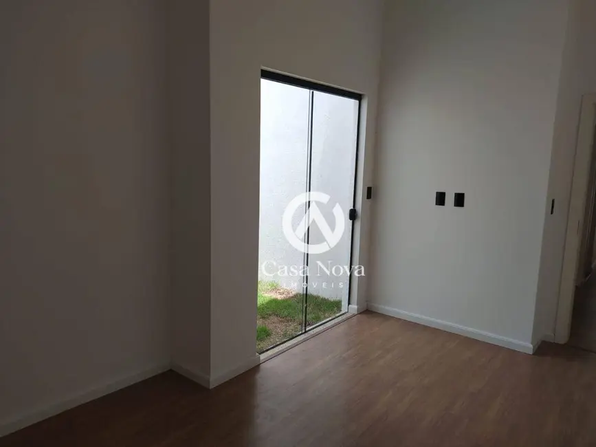 Casa com 3 quartos à venda, 200m2 em Parque Real, Pouso Alegre - MG - imagem 3 Foto 3 de Casa com 3 quartos à venda, 200m2 em Parque Real, Pouso Alegre - MG