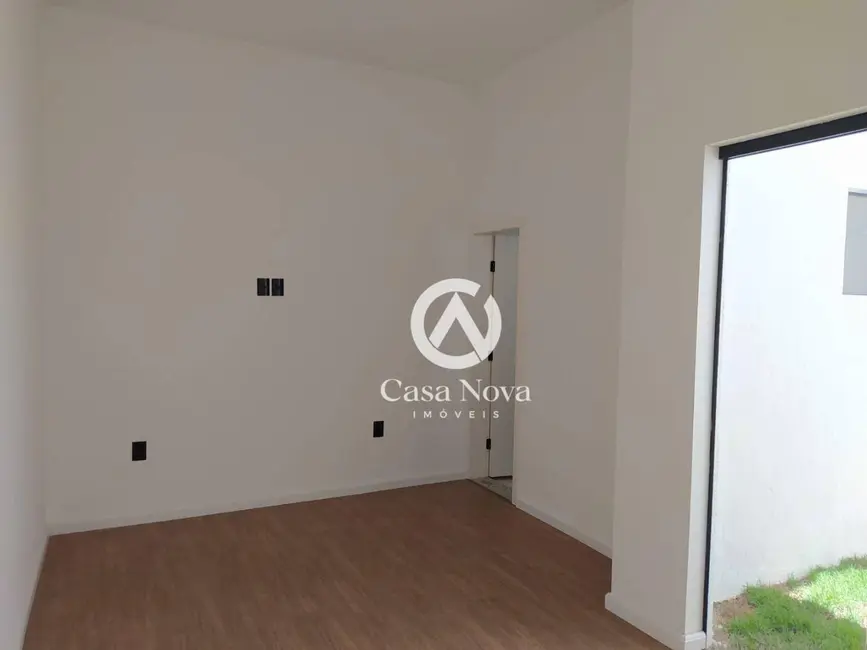 Casa com 3 quartos à venda, 200m2 em Parque Real, Pouso Alegre - MG - imagem 4 Foto 4 de Casa com 3 quartos à venda, 200m2 em Parque Real, Pouso Alegre - MG