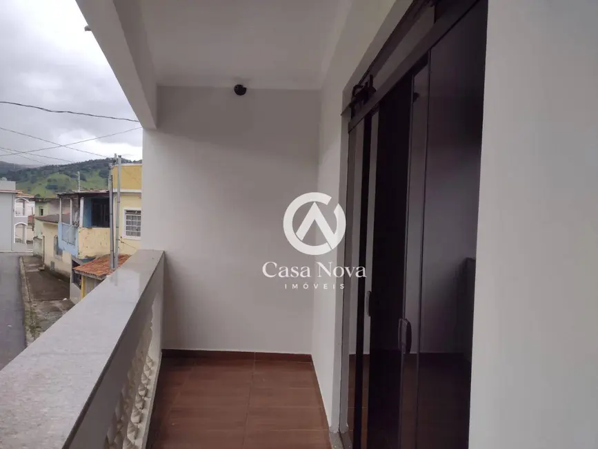 Casa com 3 quartos à venda, 149m2 em São João, Pouso Alegre - MG - imagem 4 Foto 4 de Casa com 3 quartos à venda, 149m2 em São João, Pouso Alegre - MG