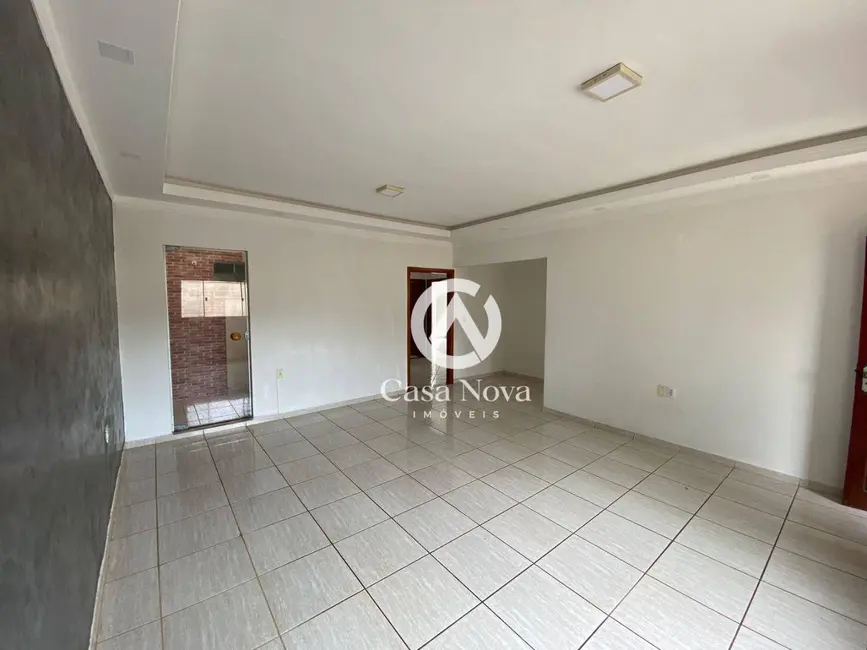 Casa com 3 quartos à venda, 300m2 em Pouso Alegre - MG - imagem 9 Foto 9 de Casa com 3 quartos à venda, 300m2 em Pouso Alegre - MG