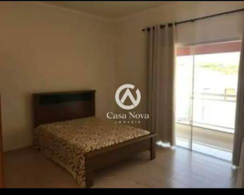 Foto 9 de Casa com 3 quartos à venda, 300m2 em Pouso Alegre - MG